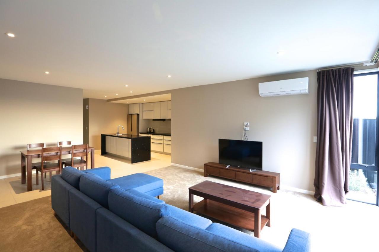 Golden Sun Apartment -Two Bedrooms, Three Bedrooms Christchurch Exterior foto